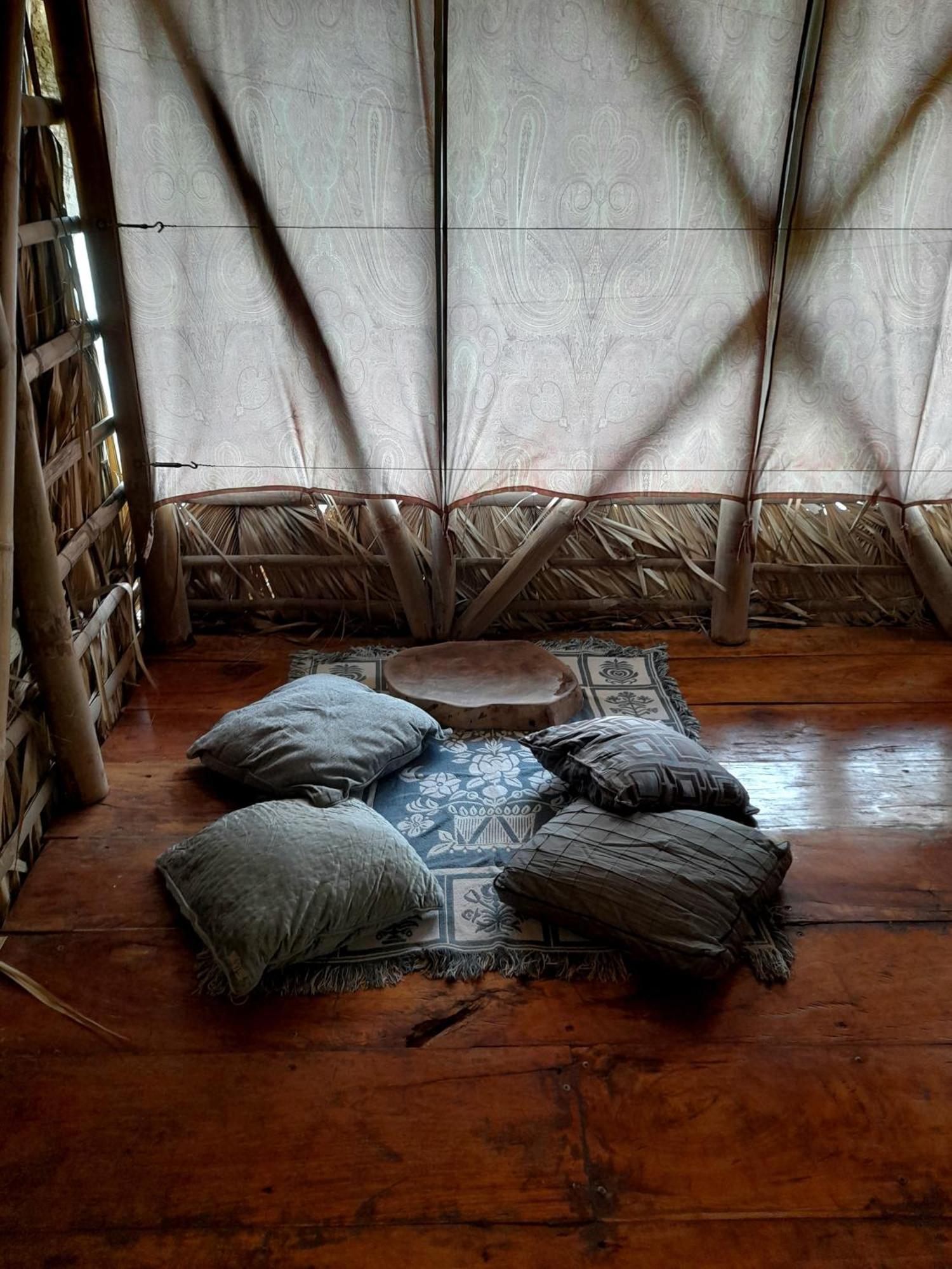 El Bamboo Cabins Balgue Εξωτερικό φωτογραφία