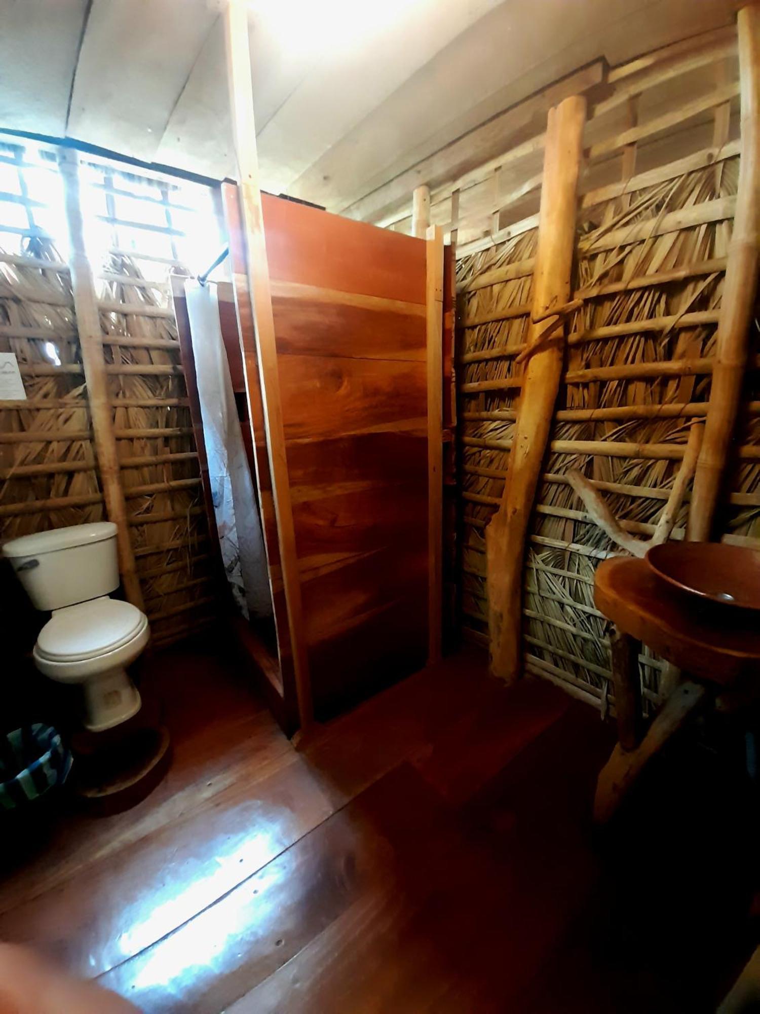 El Bamboo Cabins Balgue Εξωτερικό φωτογραφία